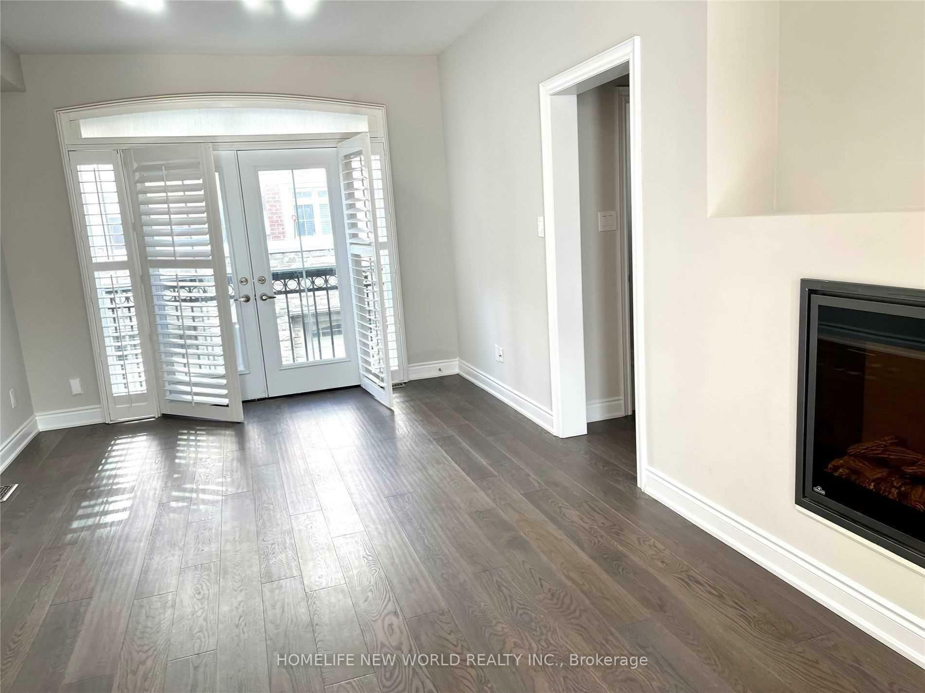 Property Photo: 21 Slingsby Lane ON M2N 0H7