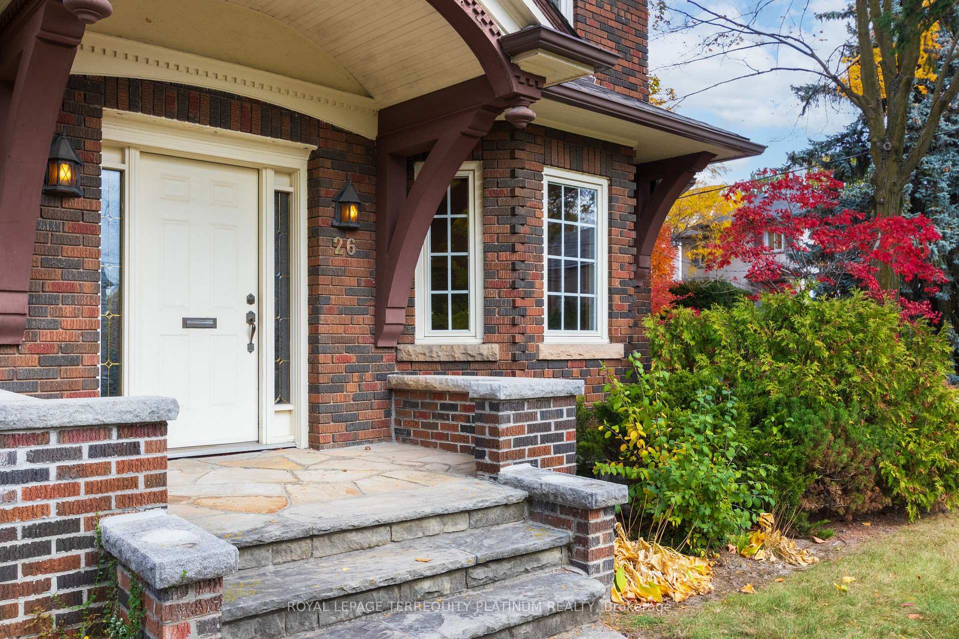 Property Photo: 26 St Leonards Avenue ON M4N 1J9