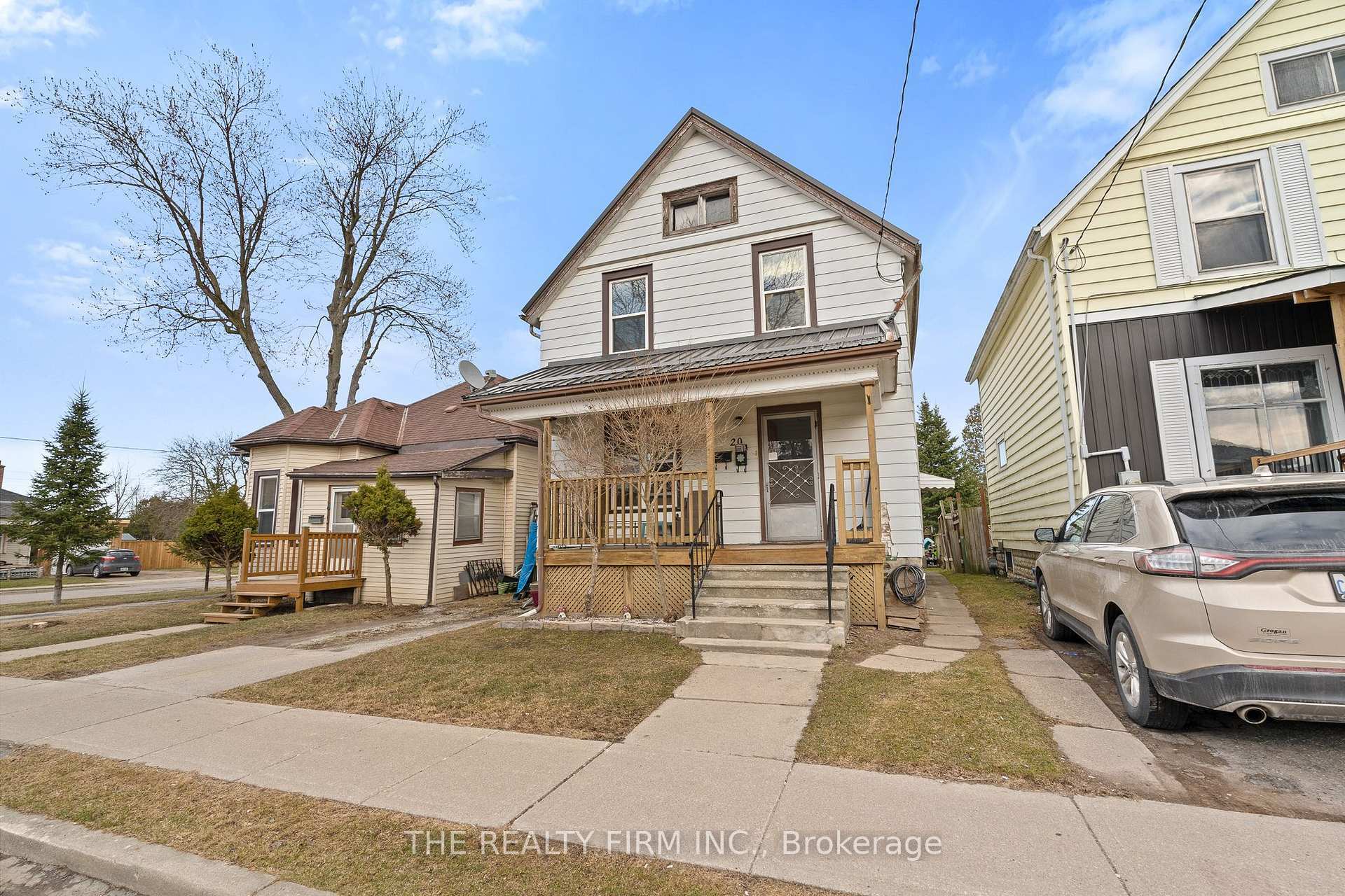 Property Photo: 20 Fourth Avenue ON N5R 4H2