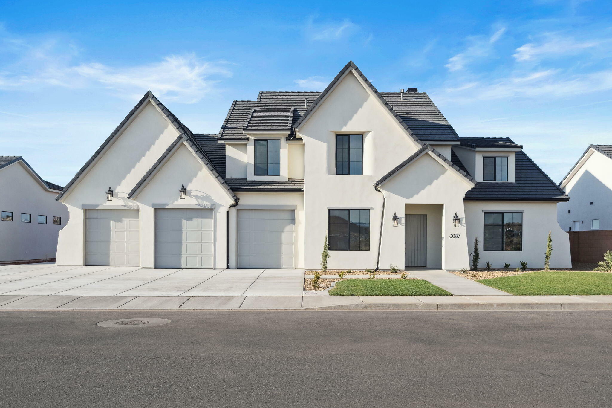 Property Photo: 3087 E 2220 S UT 84790