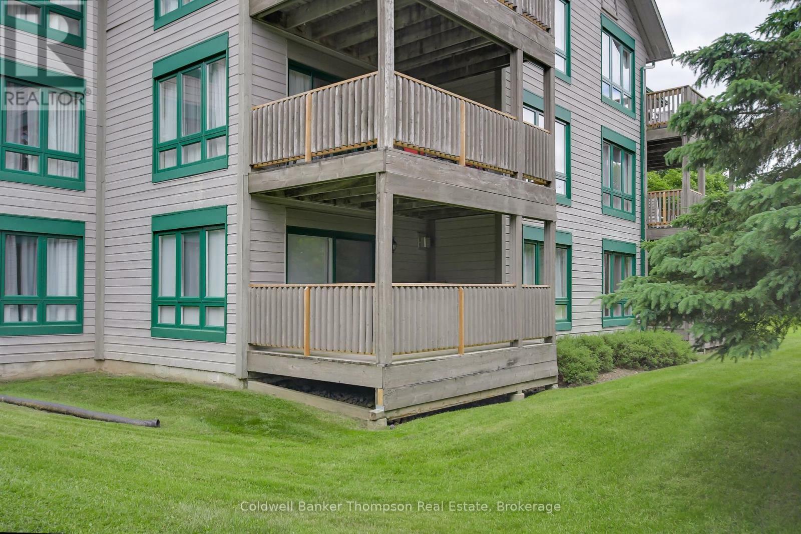 Photo de la propriété: 32 Deerhurst Greens Drive 105 ON P1H 2E8