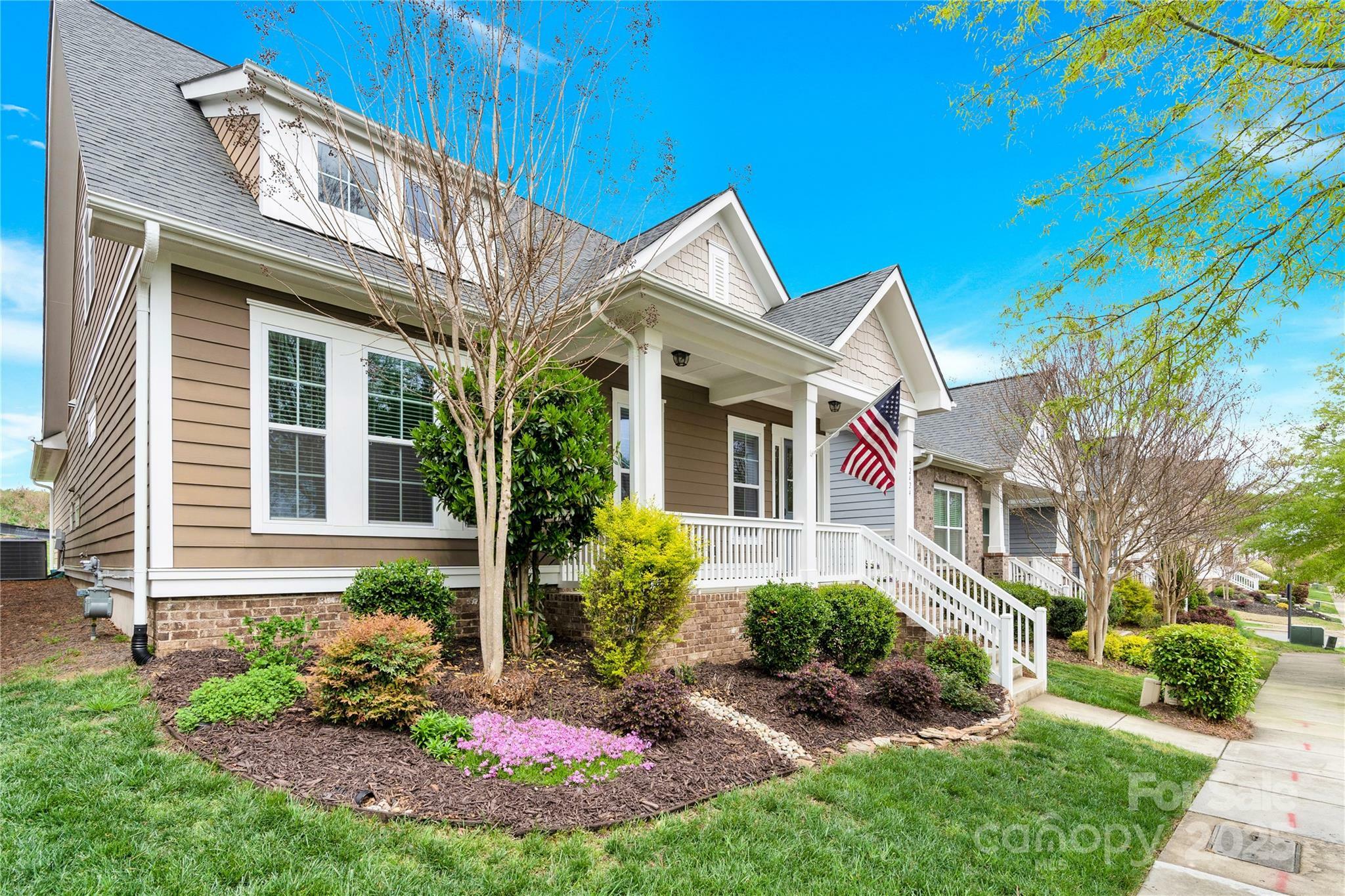 Property Photo: 12424 Bradford Park Drive NC 28036
