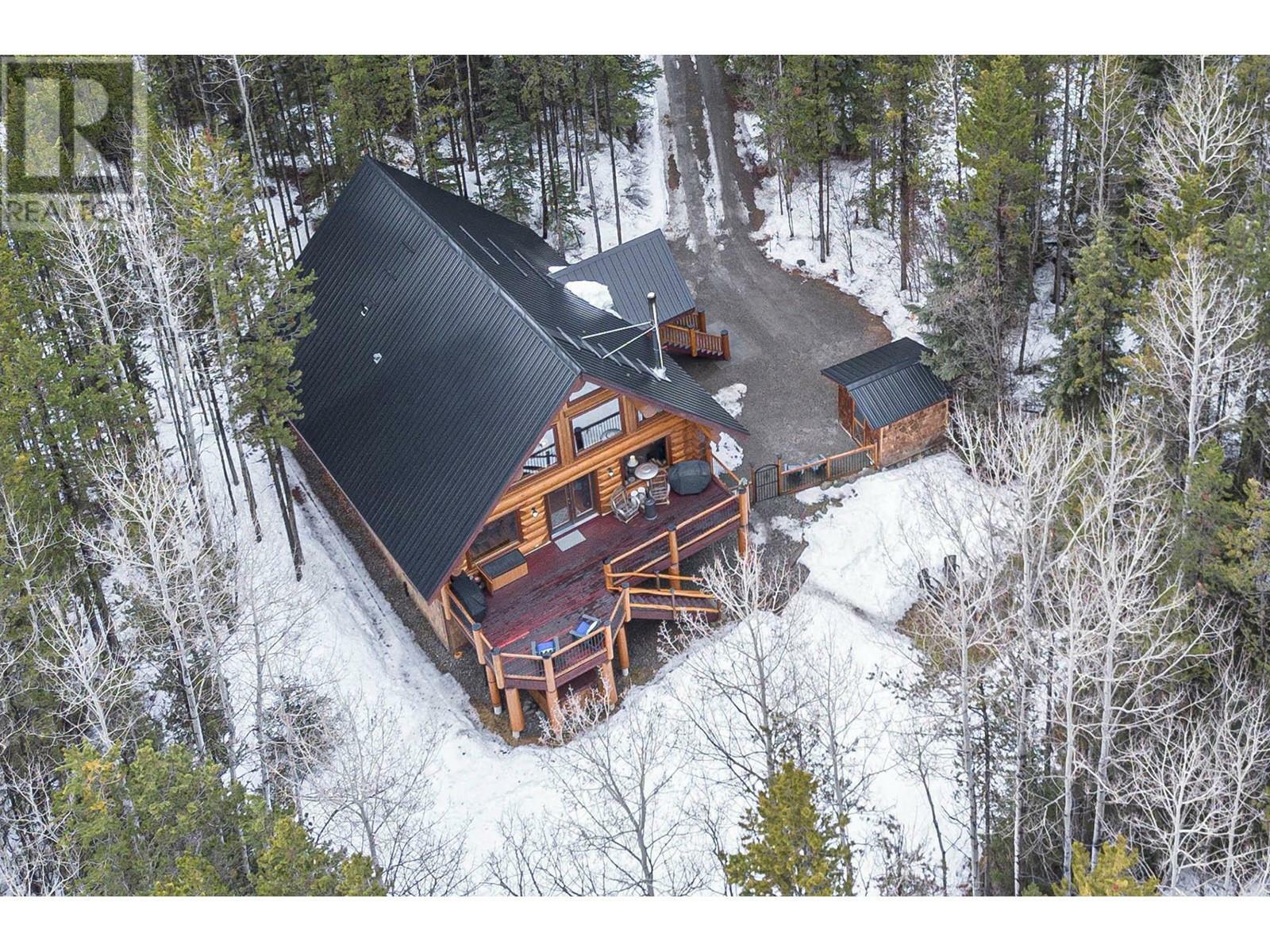 Property Photo:  3729 Ridgemont Drive  BC V1S 1Y8 