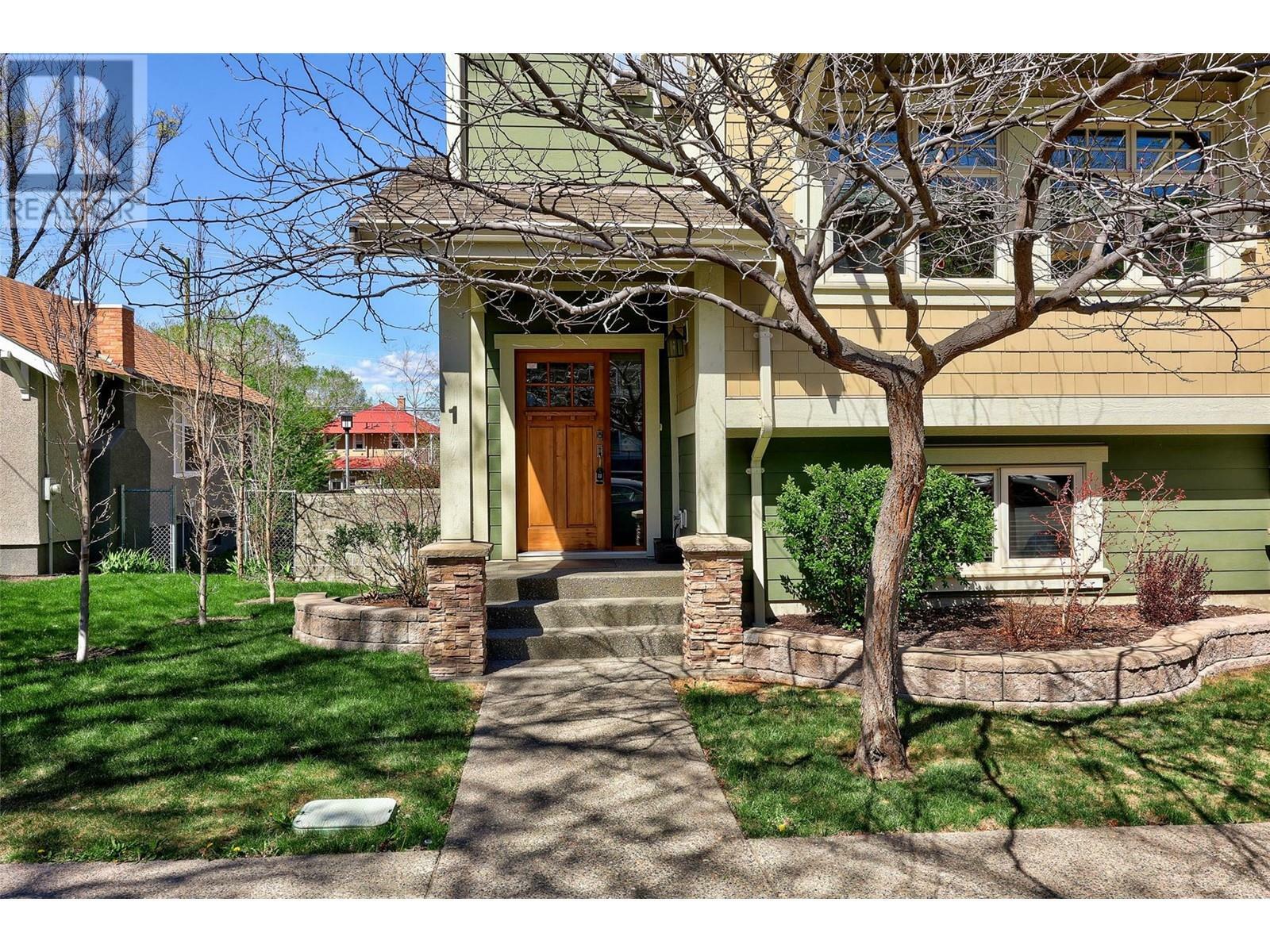 576 Nicola Street 1  Kamloops BC V2C 2R1 photo
