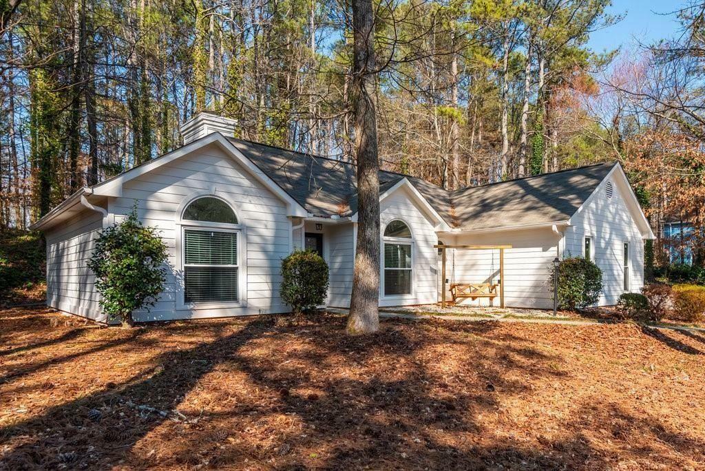 Property Photo: 6060 Carriage Drive GA 30028