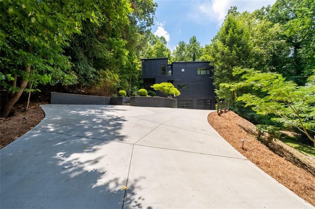 Property Photo: 4 W Wesley Ridge NW GA 30327