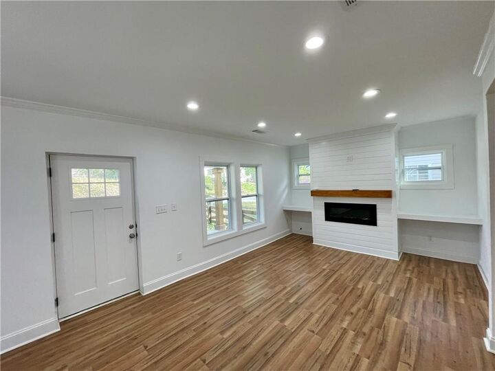 Property Photo: 438 Holly Street NW GA 30318