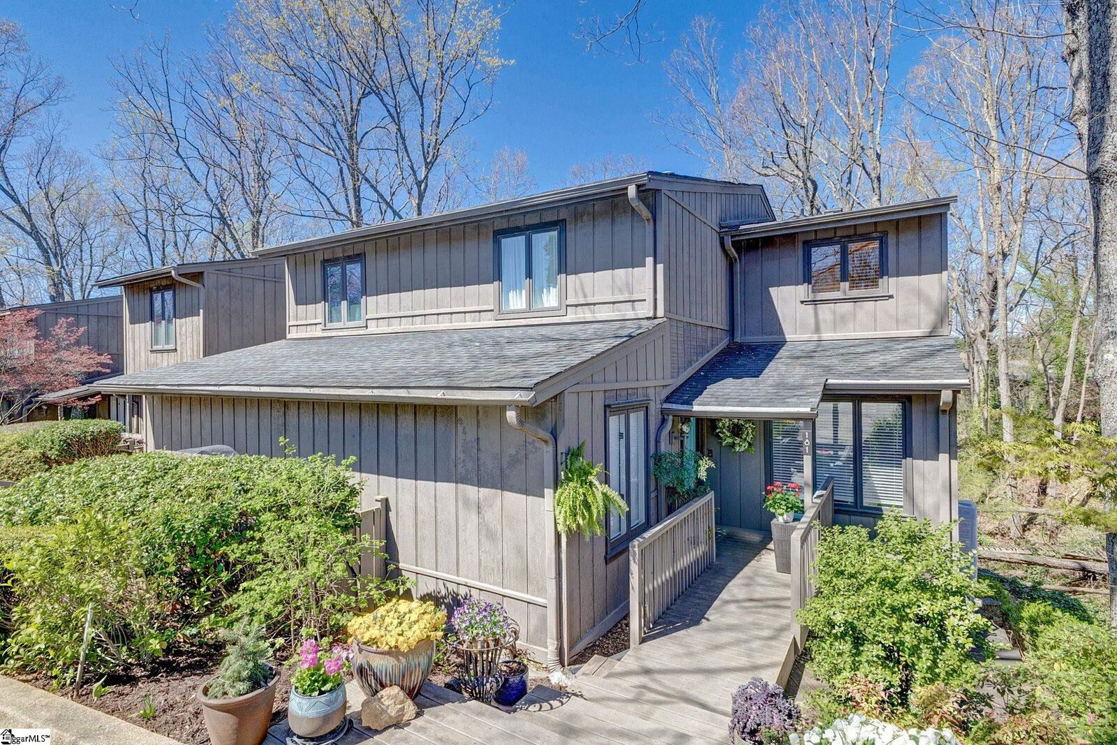 Property Photo:  181 Inglewood Way  SC 29615 