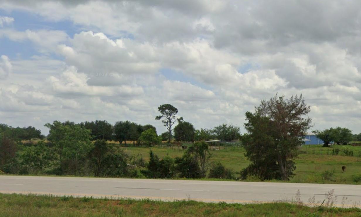 Property Photo: 7489 SW Interstate 10 Frontage Road TX 77474