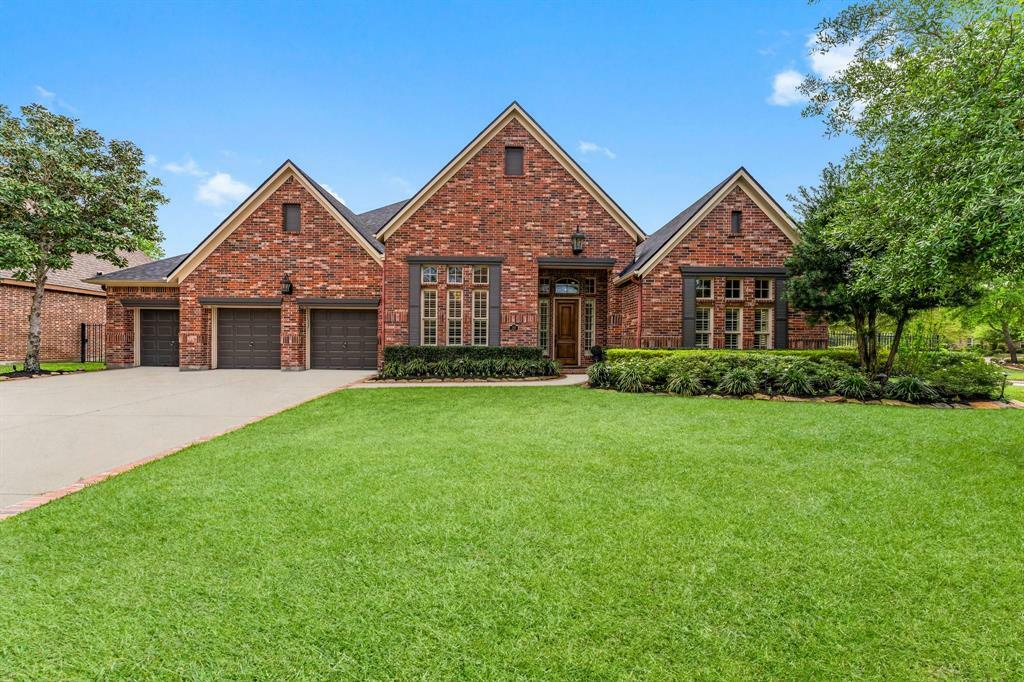 Property Photo: 39 Spring Basket Trail TX 77389