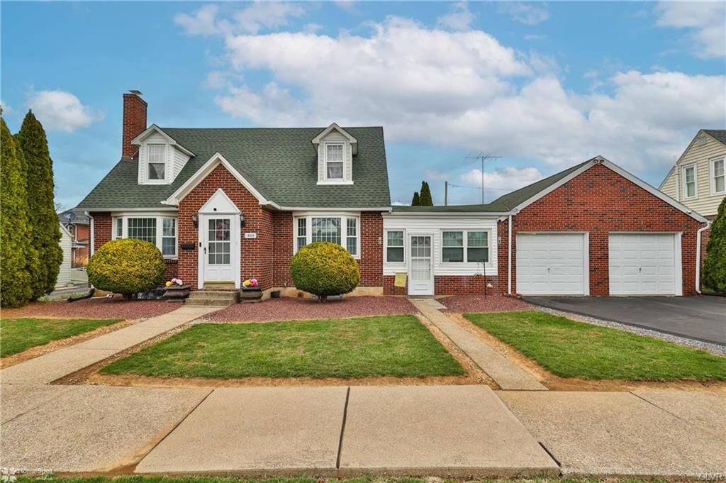 Property Photo:  1866 Campbell Street  PA 18017 