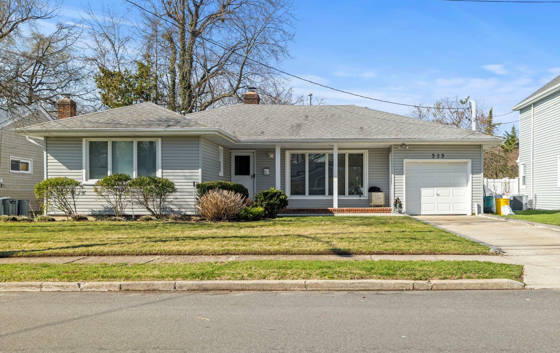 Property Photo: 525 Allen Road NY 11598