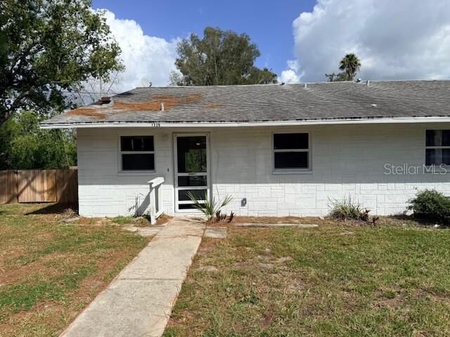 Property Photo: 7326 Janczlik Drive FL 34652