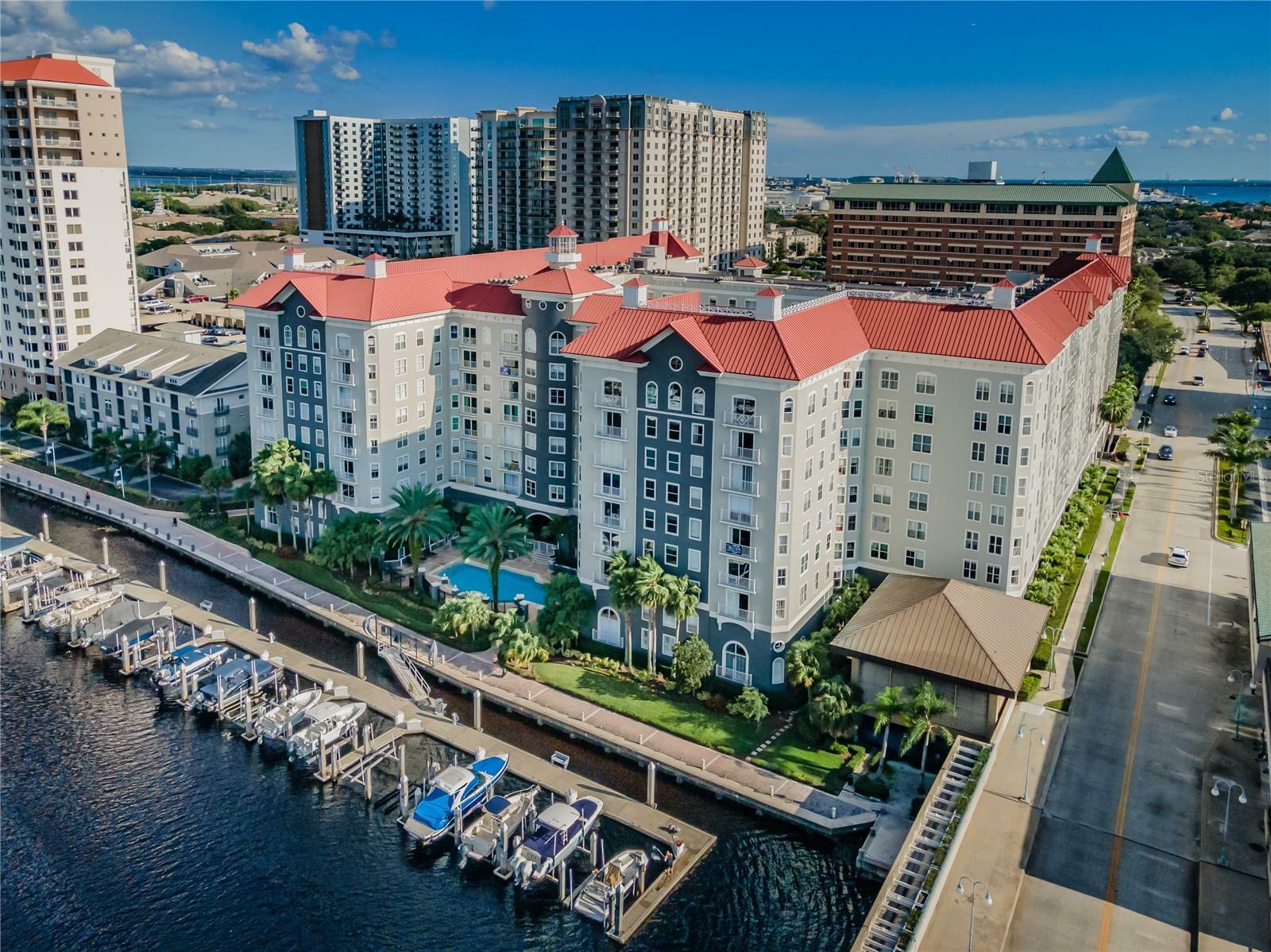 Property Photo: 700 S Harbour Island Boulevard 605 FL 33602