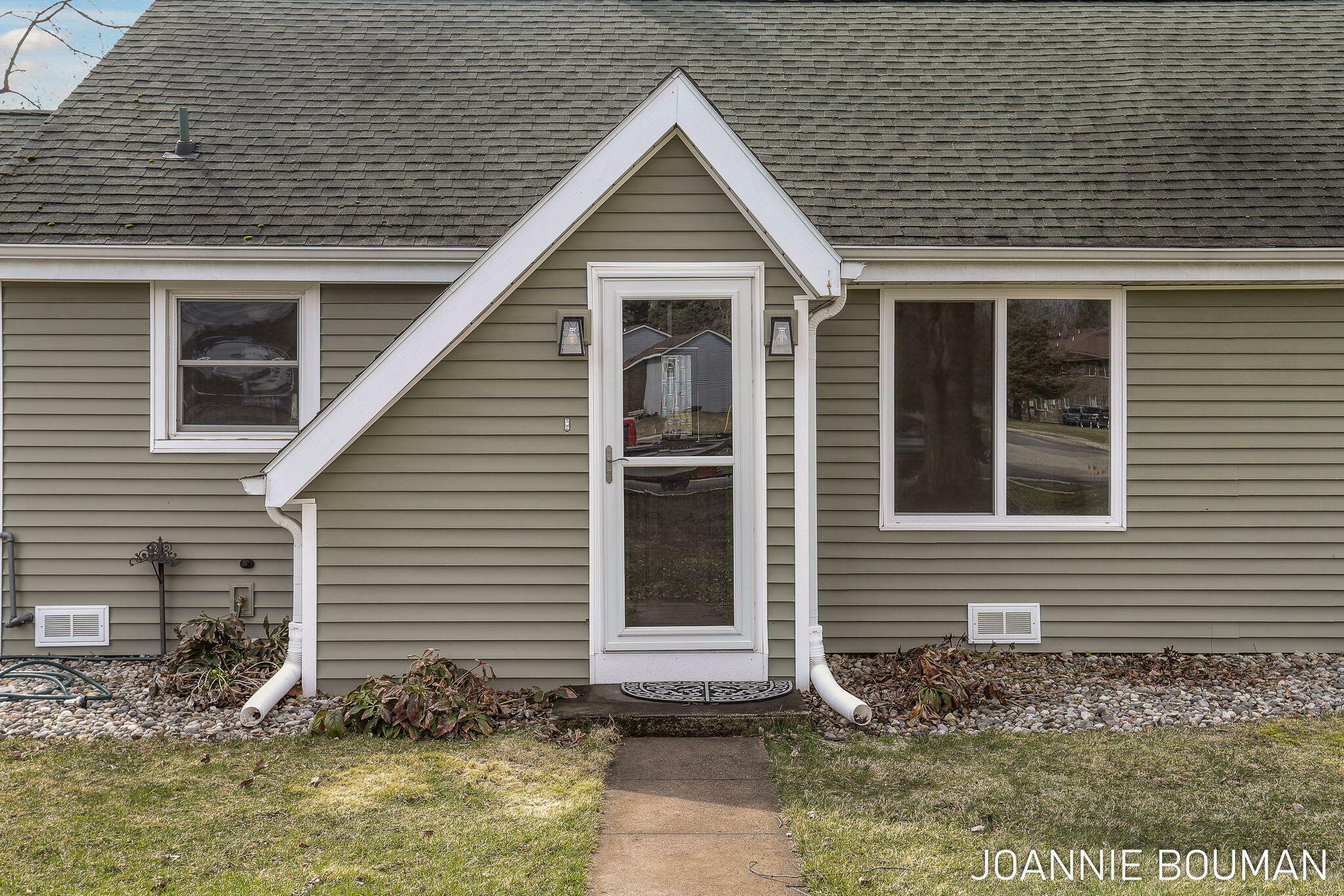 Property Photo: 153 River Street MI 49404