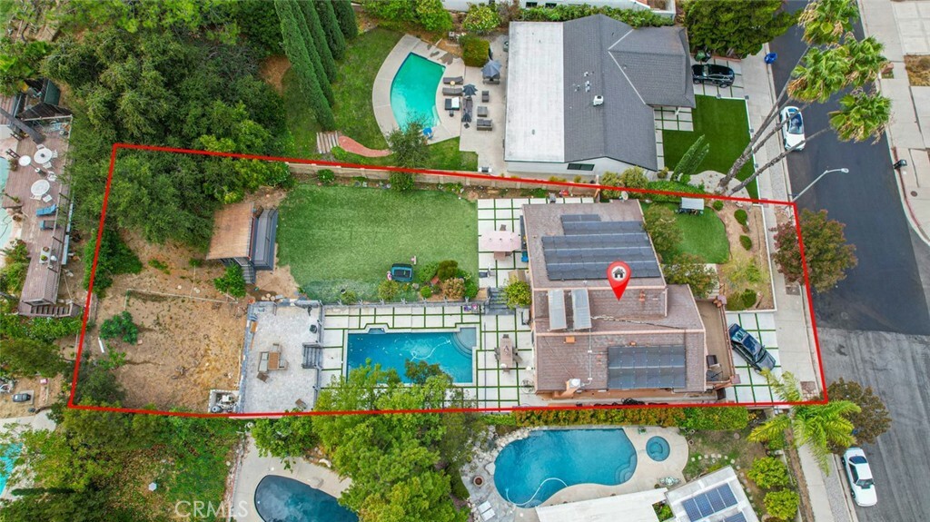 Property Photo: 18810 Kirkcolm Lane CA 91326