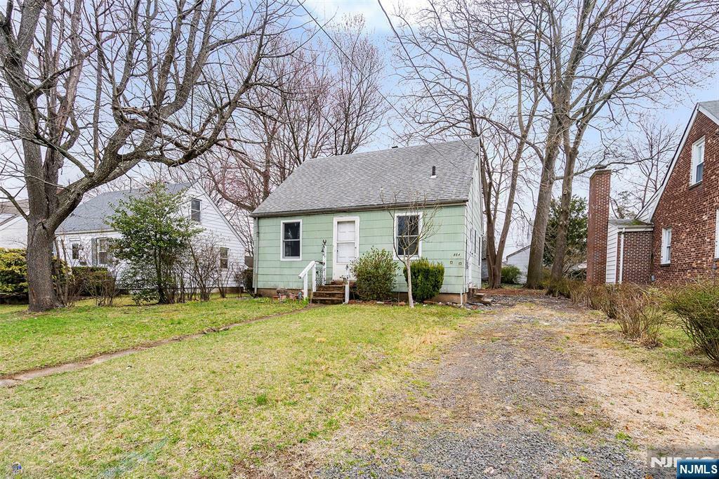 Property Photo: 854 Edel Avenue NJ 07607