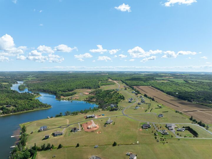 Photo de la propriété:  C-16 Sunrise Drive  PE C1N 4N0 