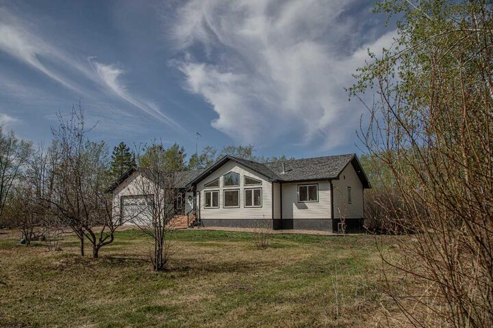 19125 Township Road 1104 — photo 1
