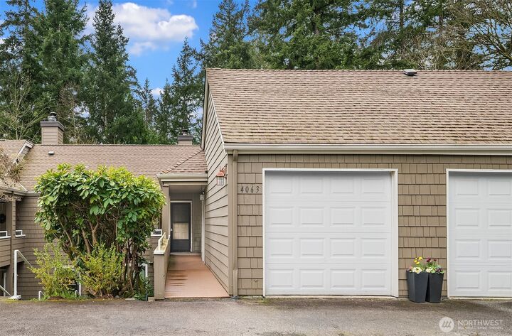 4063  220th Place SE 2046  Issaquah WA 98029 photo