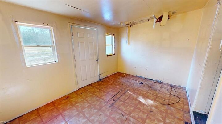 Property Photo:  8 Corapeake Rd  NC 27926 