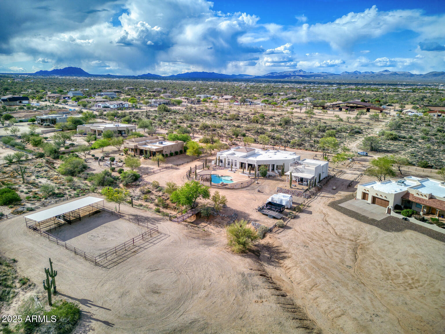 17449 E Quail Track Road  Rio Verde AZ 85263 photo