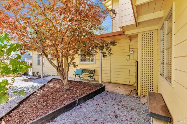 Property Photo:  1100 Crest Drive  CA 95404 