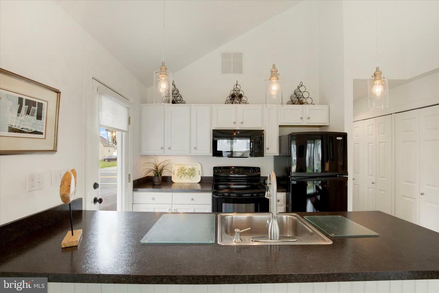 Property Photo: 1711 Wilson Point MD 21220