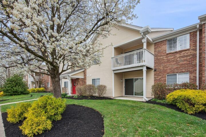 Property Photo:  12041 Carrington Lane  OH 45140 