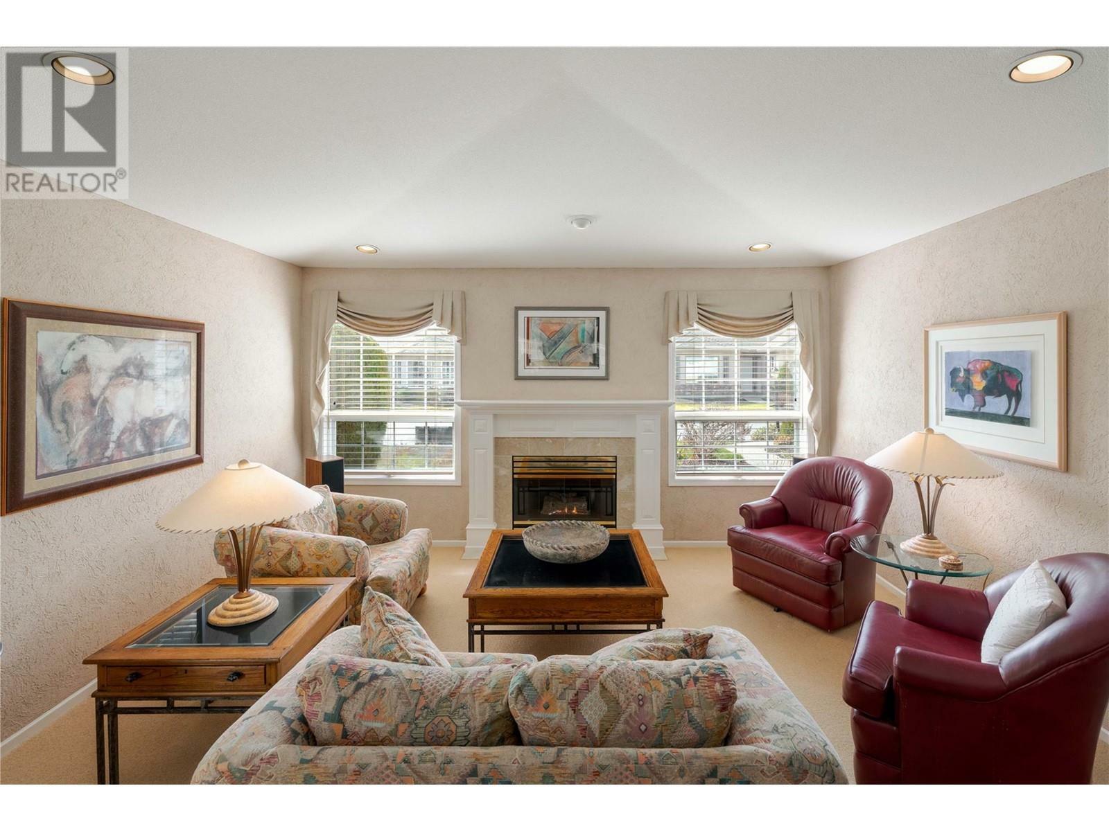 Property Photo: 595 Yates Road 404 BC V1V 1P8