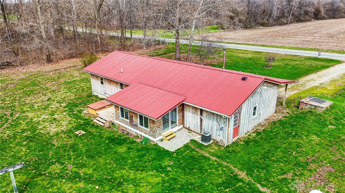 Property Photo: 8259 Snapp Road OH 43072