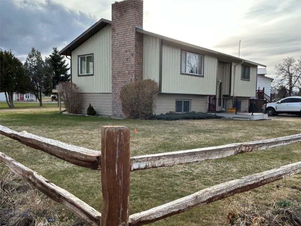 Property Photo: 300 McEwen Drive MT 59714