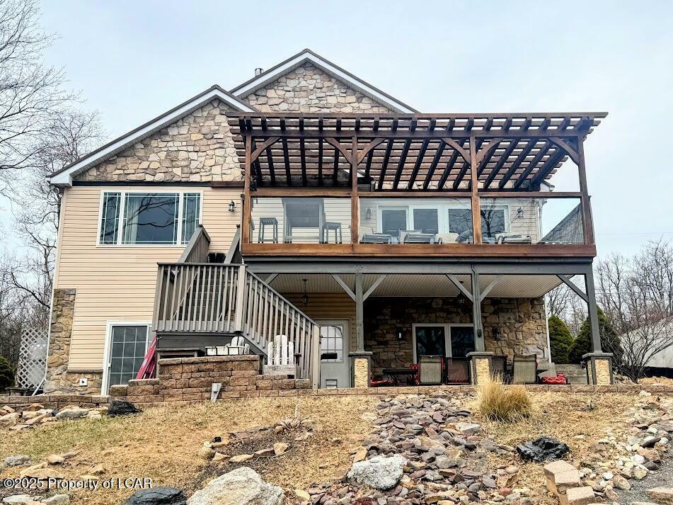 Property Photo:  31 Shinnecock Hills Lane  PA 18202 
