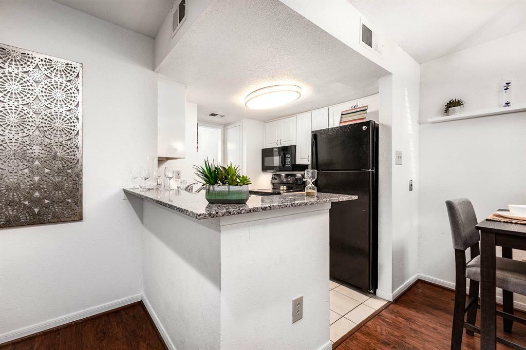 Property Photo: 8003 Woodway Drive 107 TX 77063