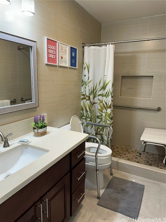 Property Photo:  1768 Palolo Avenue A  HI 96816 
