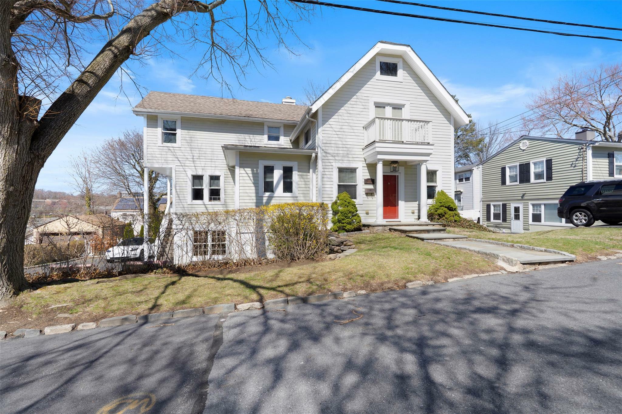 126 Wayne Avenue  White Plains NY 10606 photo