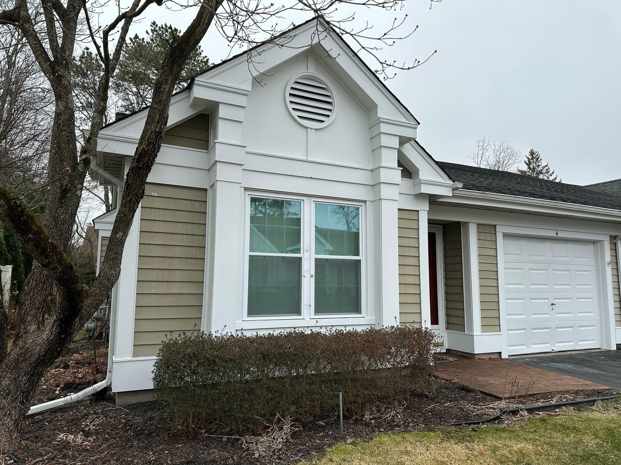 Property Photo: 4 Oakdale Court NY 11961