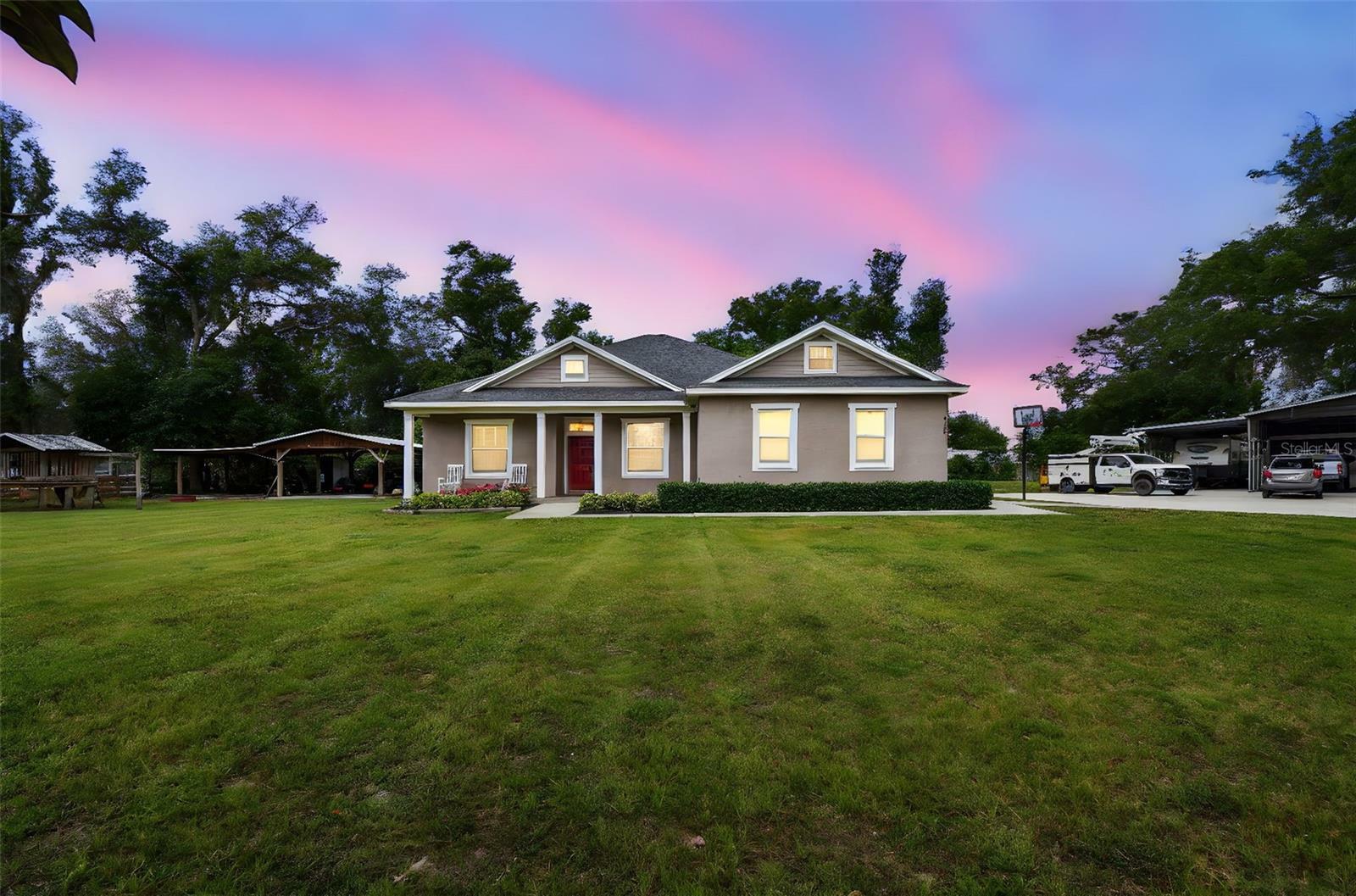 Property Photo: 4819 Cooper Road FL 33565