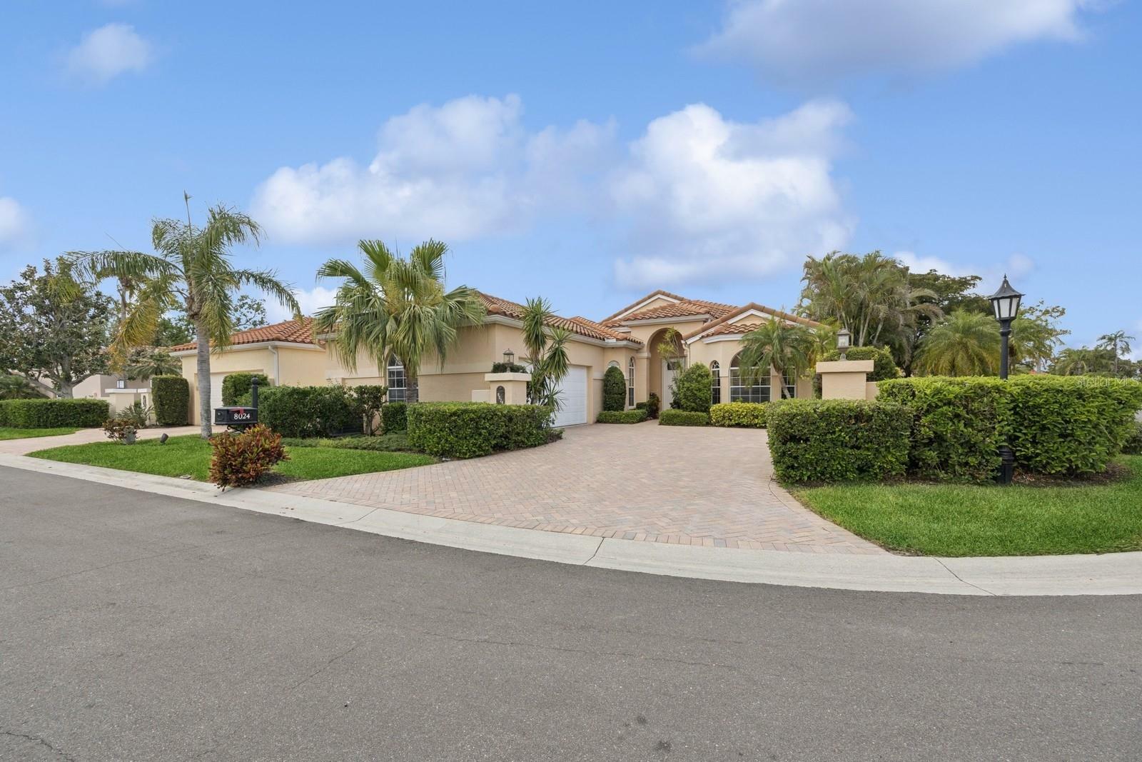 Property Photo: 8024 Via Fiore FL 34238