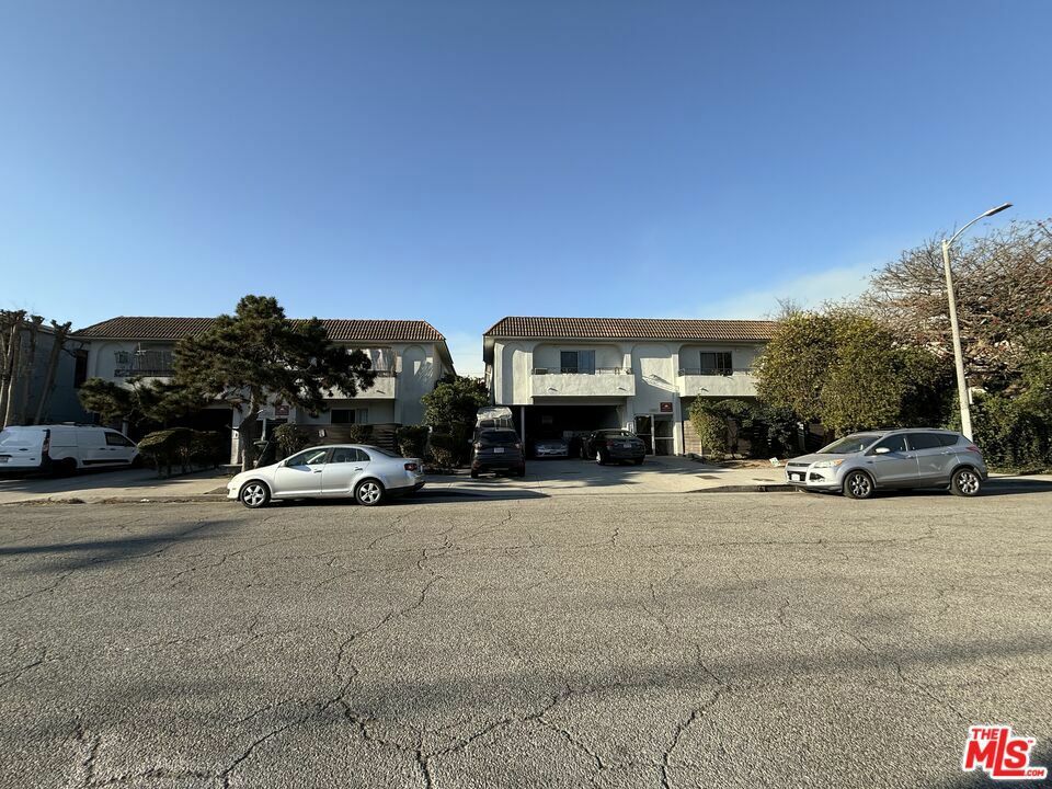 Property Photo: 1917 Canal Street CA 90291