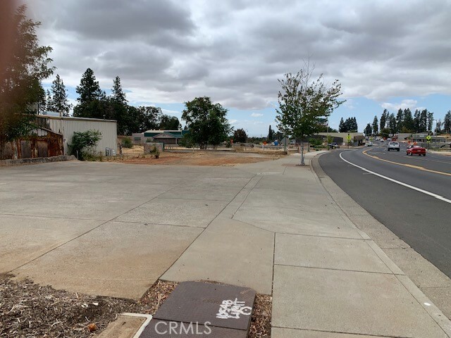Property Photo: 6226 Skyway CA 95969