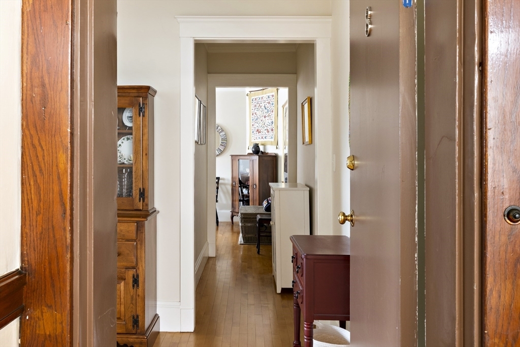 Property Photo: 22 Centre 8 MA 02139