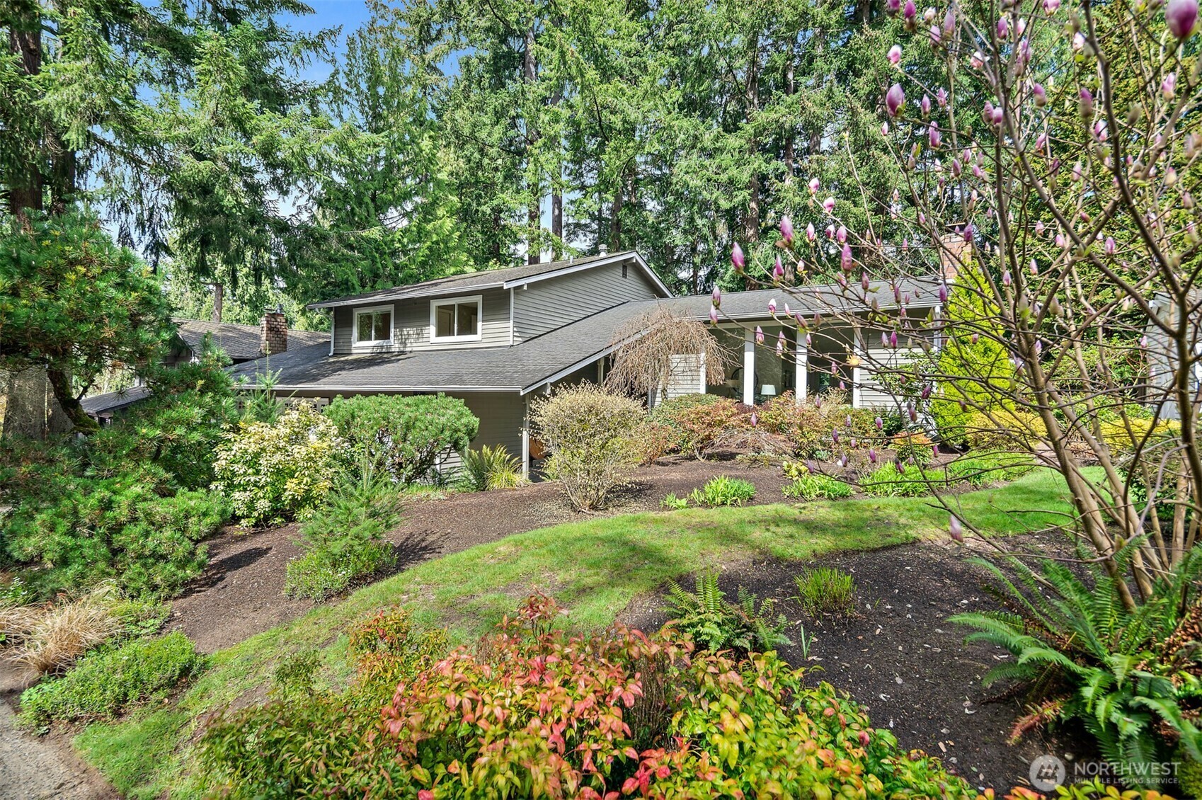 Property Photo:  16438 SE 22nd Street  WA 98008 