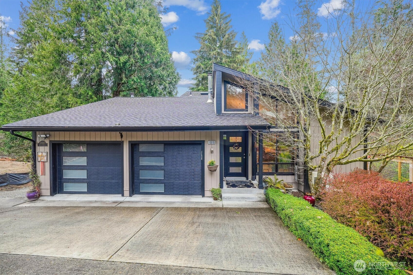 10010  Selma Circle  Anderson Island WA 98303 photo