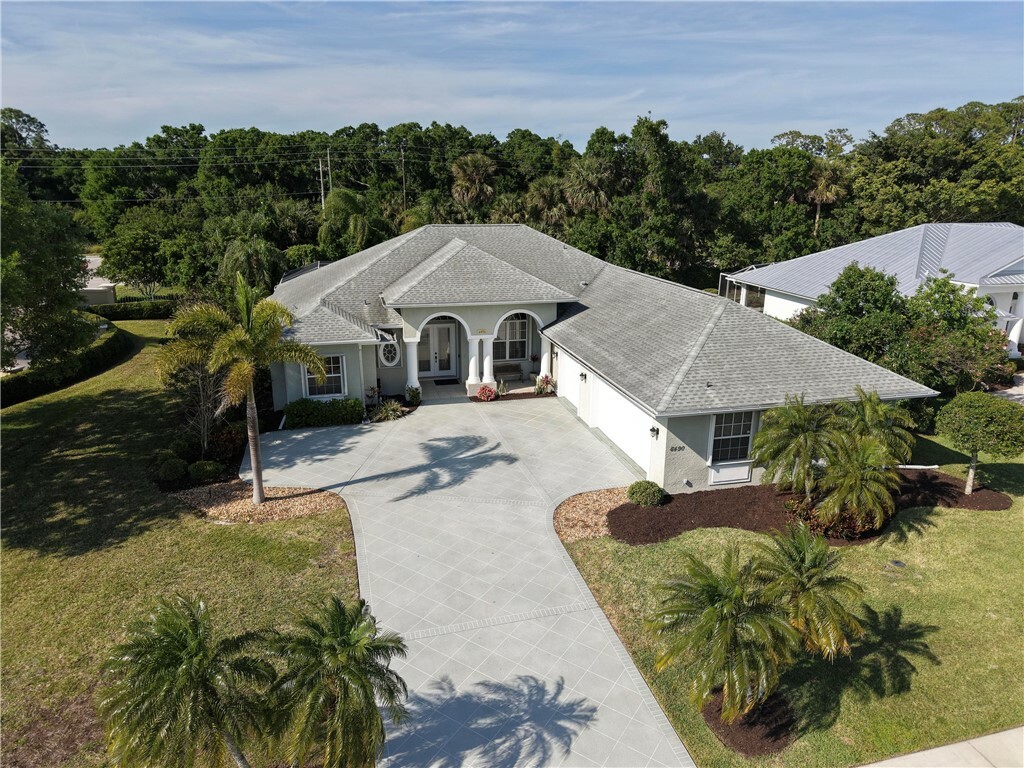Property Photo: 6490 36th Lane FL 32966