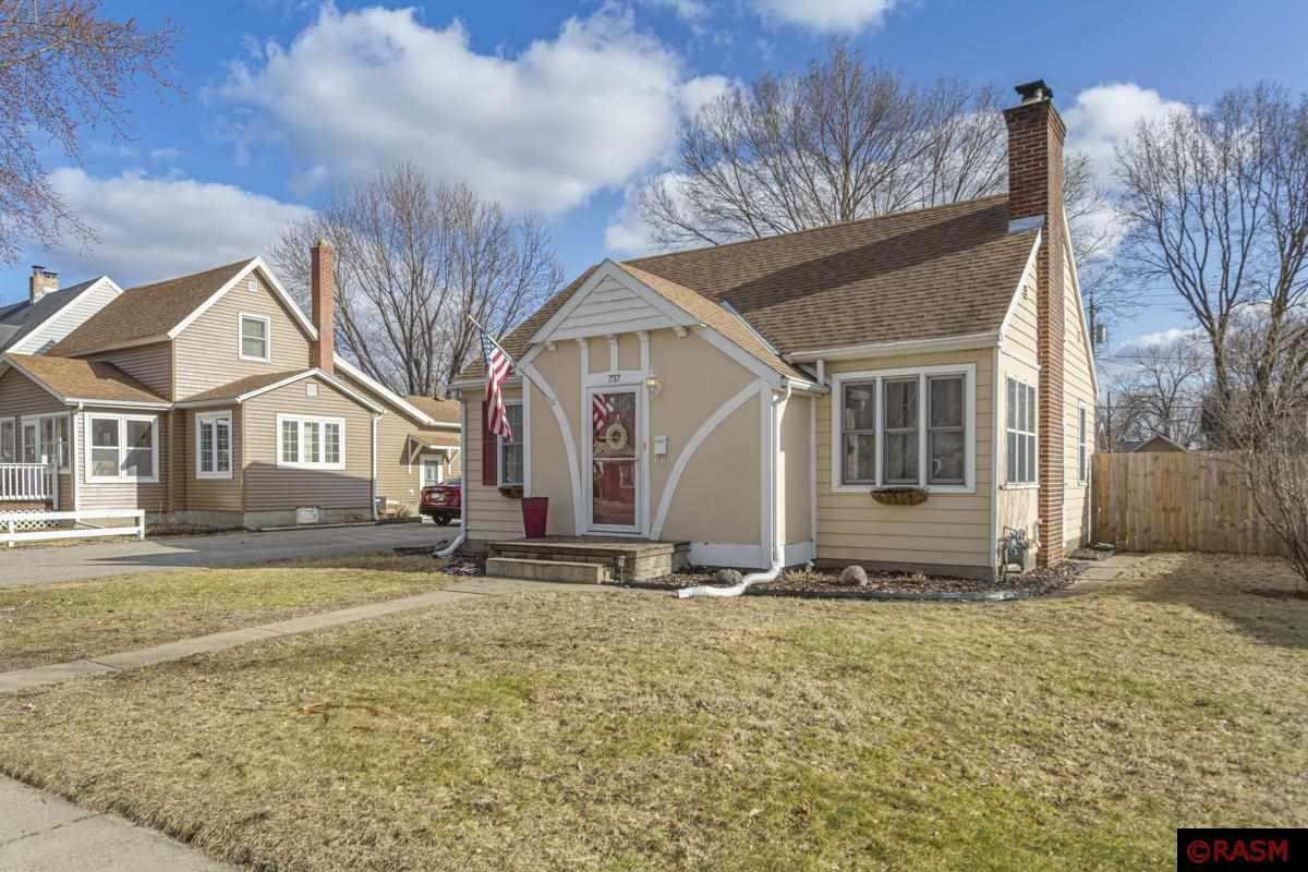 Property Photo: 737 Belgrade Avenue MN 56003