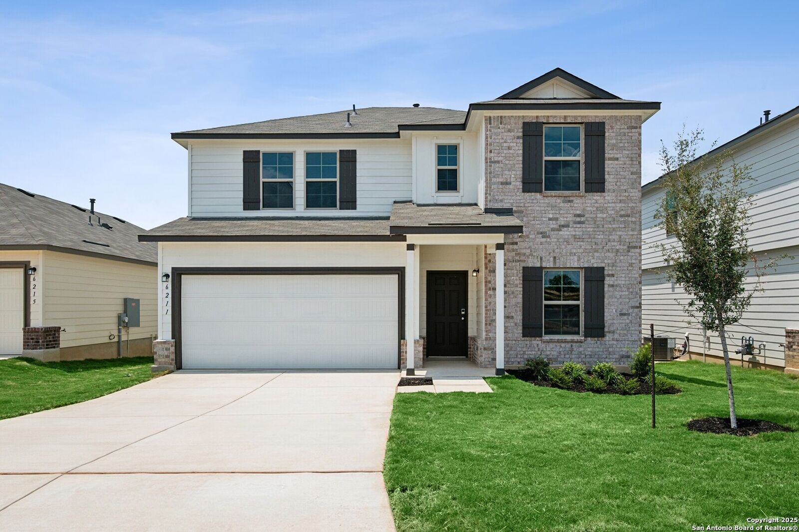 Property Photo:  6211 Persimmon Lake  TX 78245 