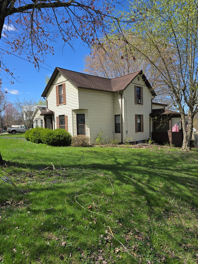 Property Photo: 519 Main Street OH 45656