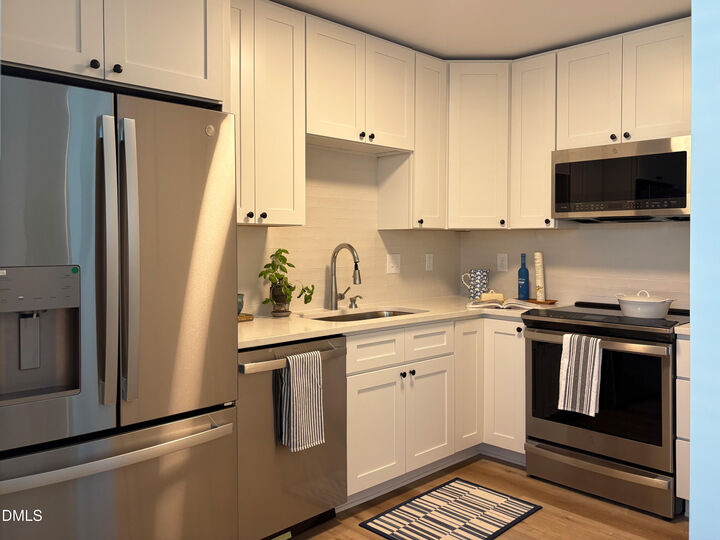 Property Photo:  110 Bellamy Lane 109  NC 27516 
