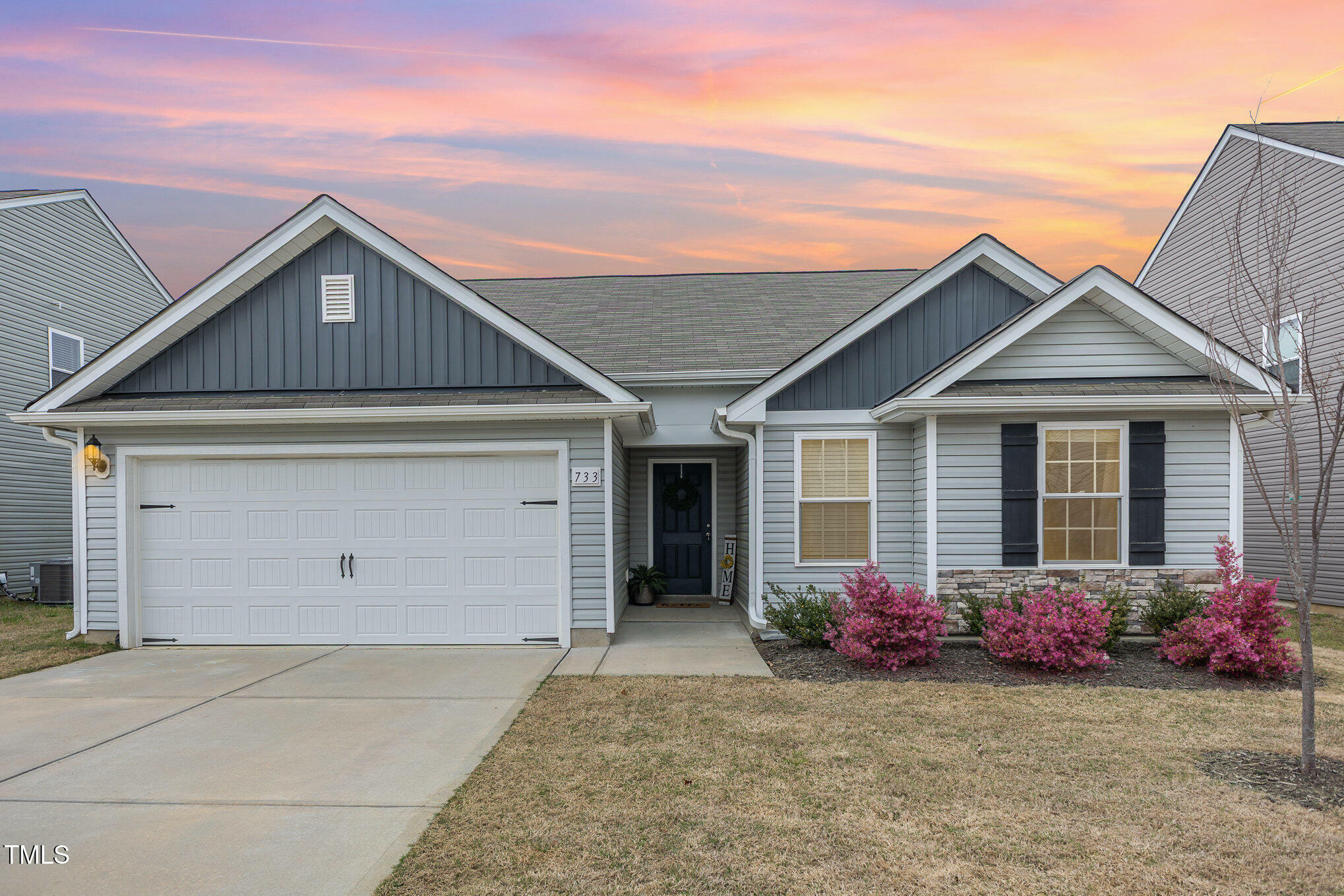 Property Photo: 733 Frosty Way NC 27597